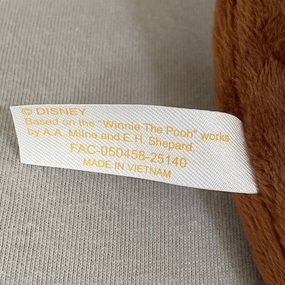 NWT Tokyo Disney Resort Disney Winnie-the-Pooh Plush Headband - Picture 5 of 5